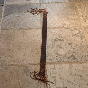 Oil tan belt with beauty strings on both sides